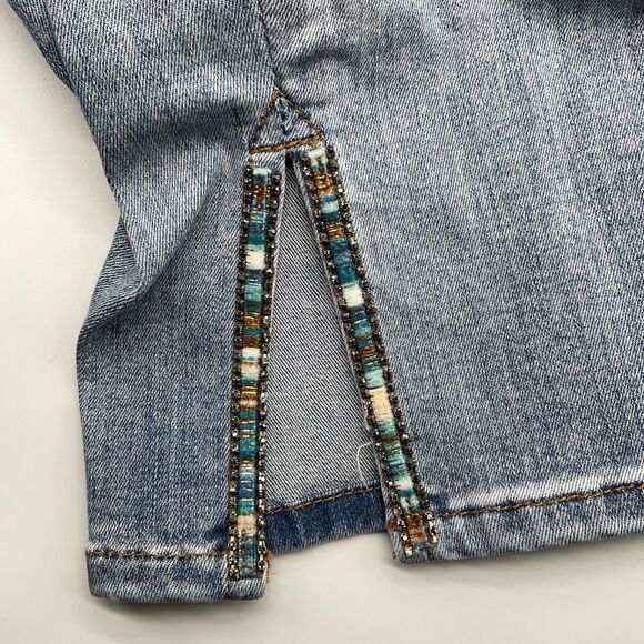 Chico's Perfect Stretch Girlfriend Slim Ankle Jeans Size 2.5R Embellished Split - Picture 13 of 14